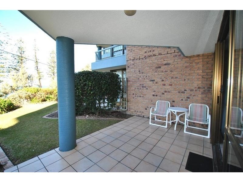 Unit 3 ‘Seapoint’ 32 Victoria Terrace, Kings Beach QLD 4551