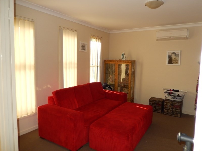 24 Silvereye Street, Sippy Downs QLD 4556