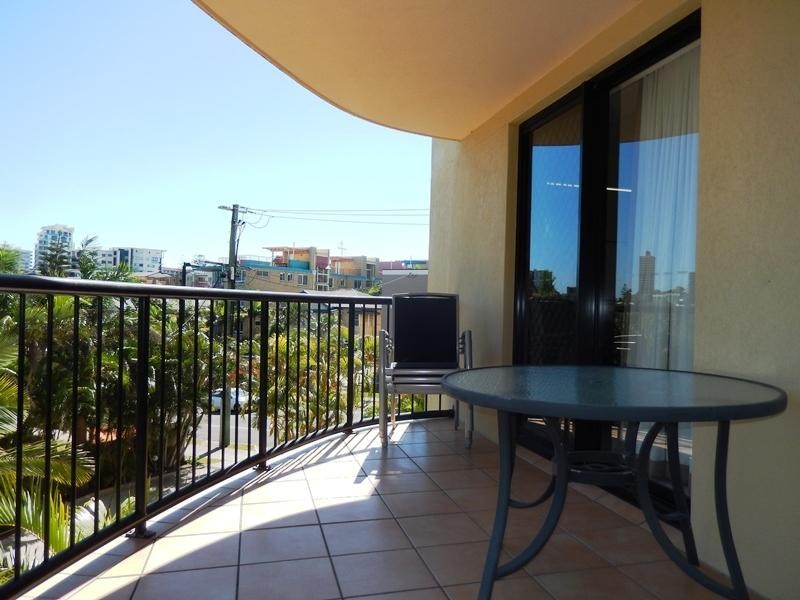 Unit 5 ‘Meridian Caloundra’ 82 Albert, Kings Beach QLD 4551