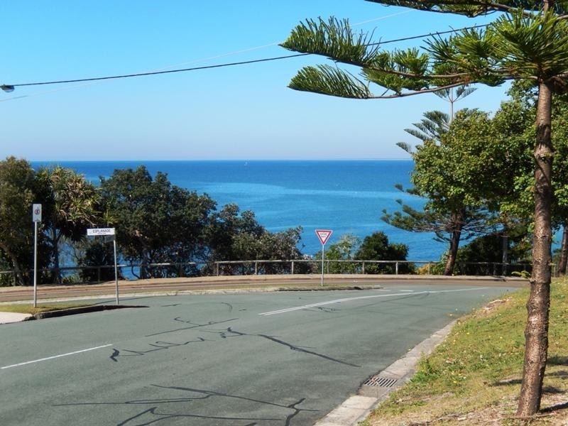 Unit 2 ‘Sealanes’ 43 Albert Street, Kings Beach QLD 4551