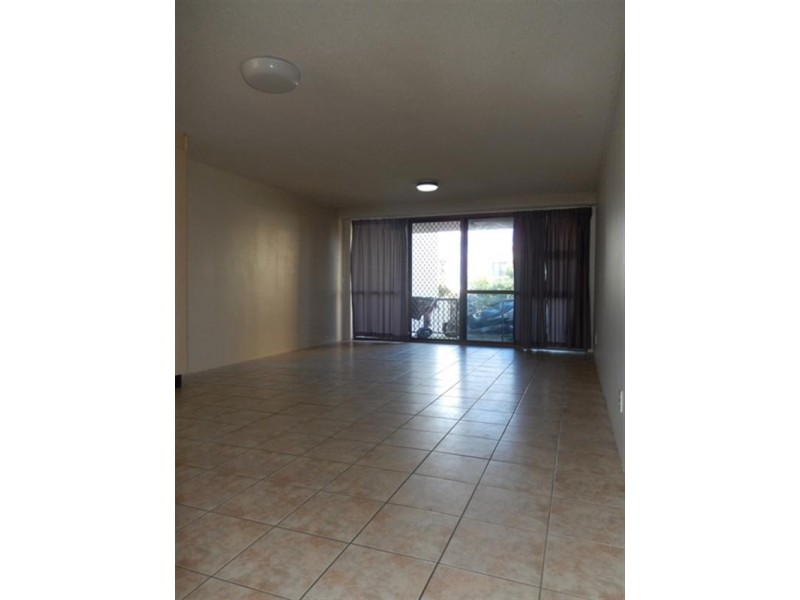 Unit 2 ‘Sealanes’ 43 Albert Street, Kings Beach QLD 4551