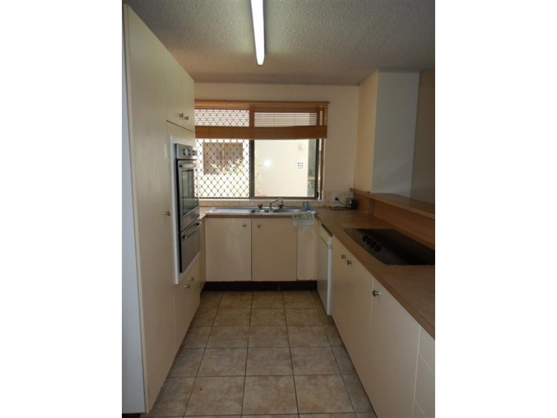 Unit 2 ‘Sealanes’ 43 Albert Street, Kings Beach QLD 4551