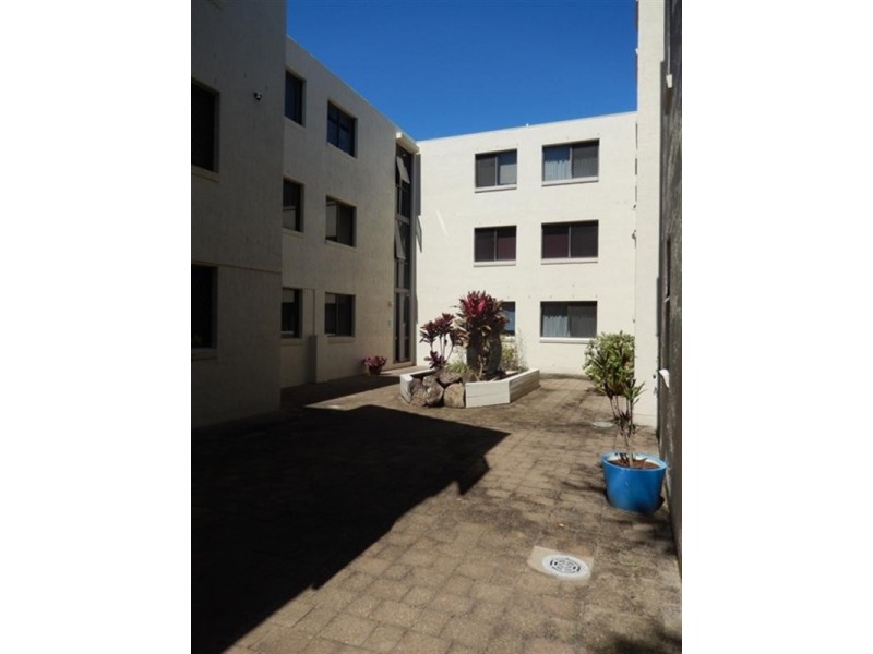 Unit 2 ‘Sealanes’ 43 Albert Street, Kings Beach QLD 4551