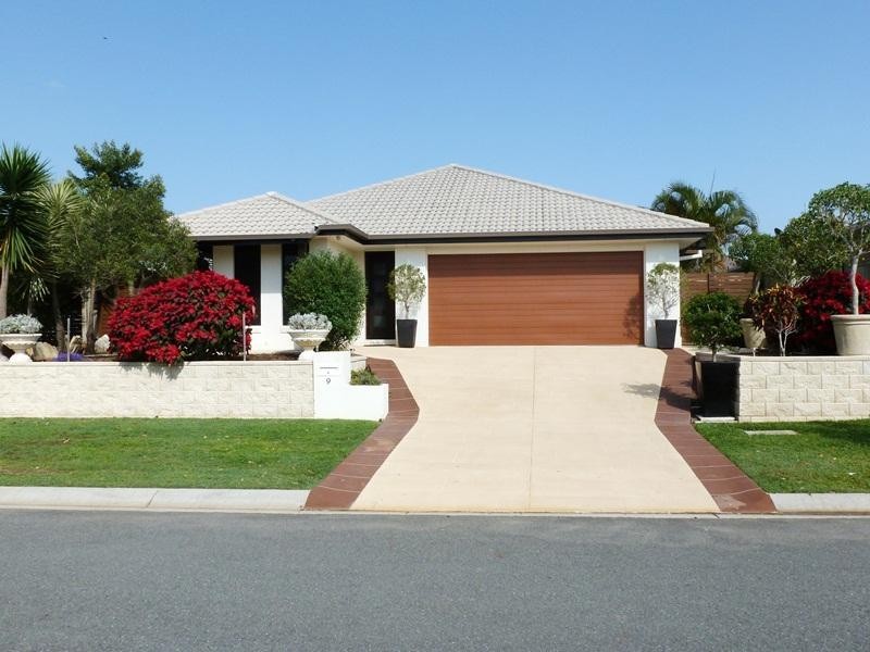 9 Gairdner Street, Caloundra West QLD 4551