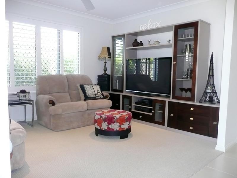 9 Gairdner Street, Caloundra West QLD 4551