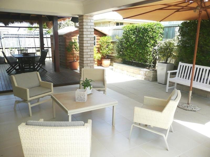 9 Gairdner Street, Caloundra West QLD 4551