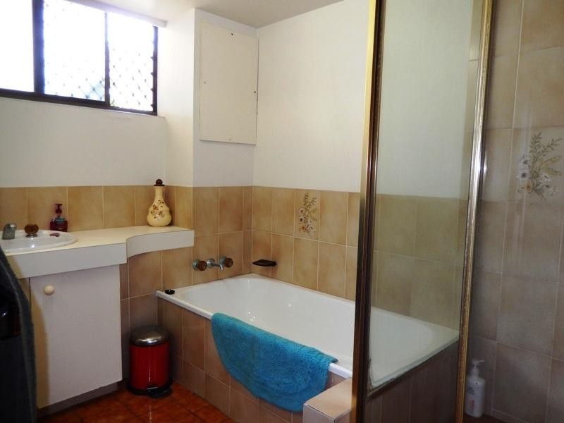 Unit 1 ‘Araluen’ 10 Bulcock Beach Esplanade, Caloundra QLD 4551