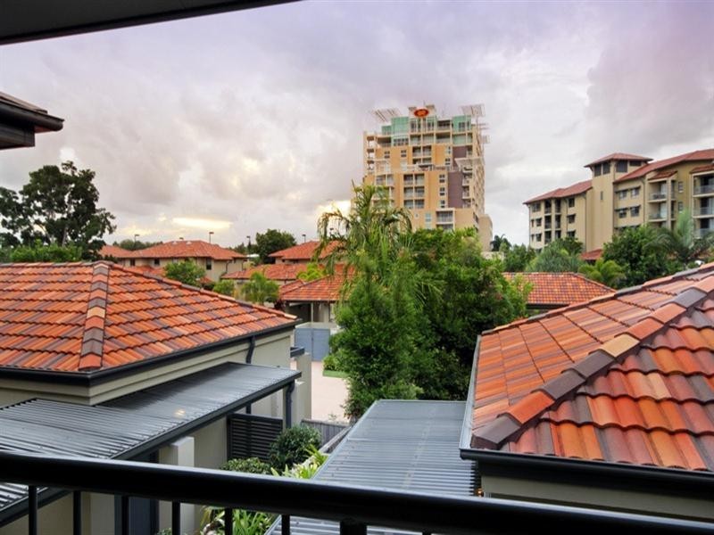 Unit 91 ‘Vardon Point’ 1 Millennium Circuit, Pelican Waters QLD 4551