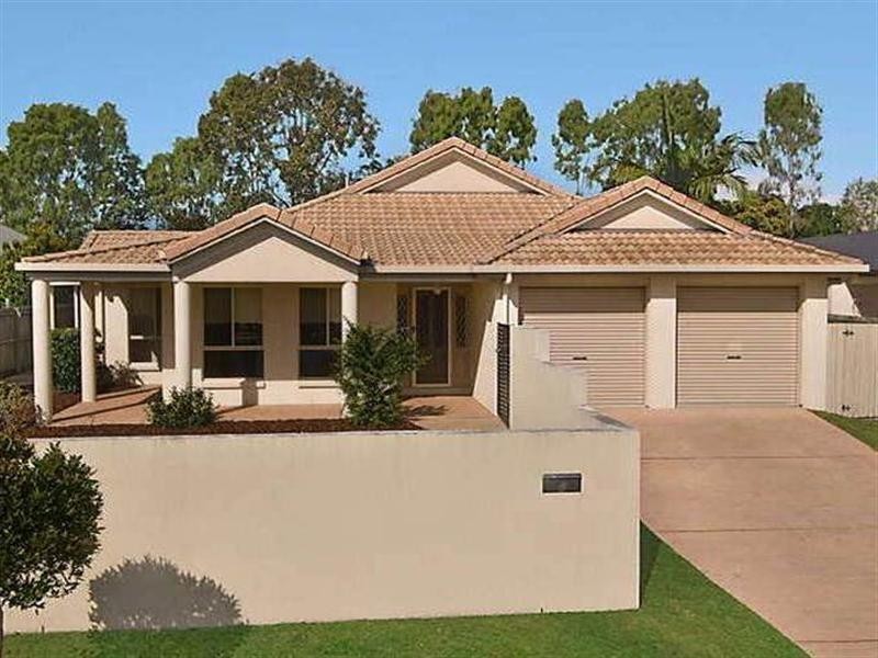 4 Bongaree Drive, Pelican Waters QLD 4551