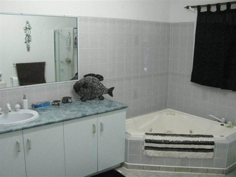 68 Roderick Street, Moffat Beach QLD 4551