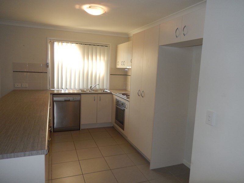 9 Middle Park, Little Mountain QLD 4551