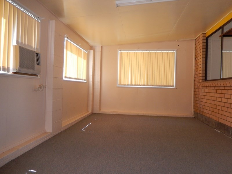 Unit 1/37 Anning Avenue, Golden Beach QLD 4551