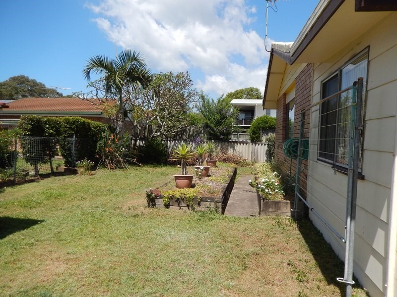 Unit 1/37 Anning Avenue, Golden Beach QLD 4551