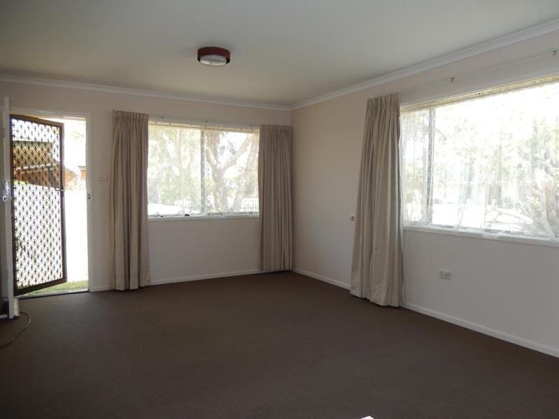 Unit 2/37 Anning Avenue, Golden Beach QLD 4551