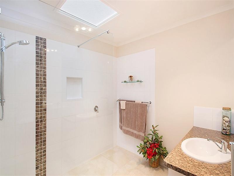 Unit 1 ‘Murtoa Court’ 5 Caldwell Street, Golden Beach QLD 4551