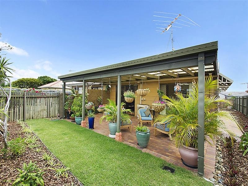 Unit 1 ‘Murtoa Court’ 5 Caldwell Street, Golden Beach QLD 4551