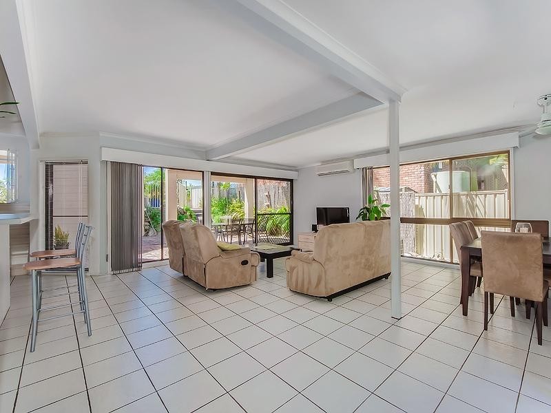 14 Pakenham Street, Aroona QLD 4551