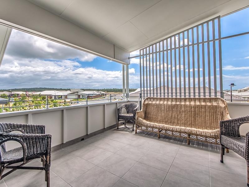 2 Sky Street, Caloundra West QLD 4551