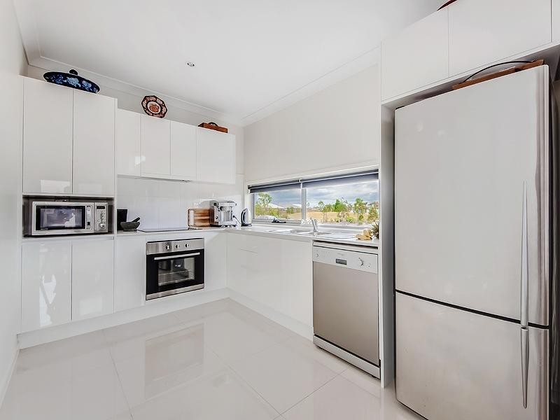 2 Sky Street, Caloundra West QLD 4551