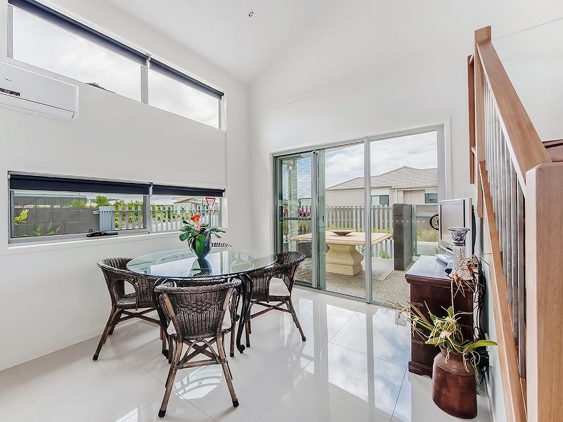 2 Sky Street, Caloundra West QLD 4551