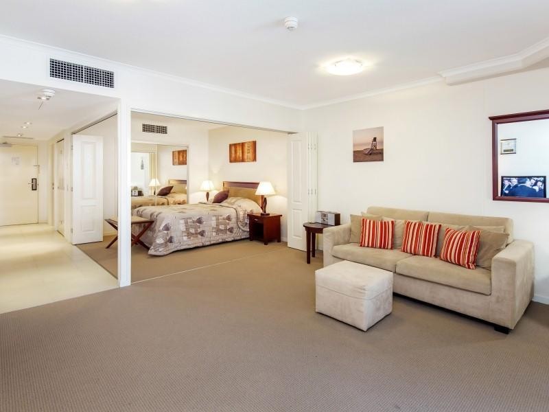 Unit 208 ‘Ocean Views Resort’ 115 Bulcock Street, Caloundra QLD 4551