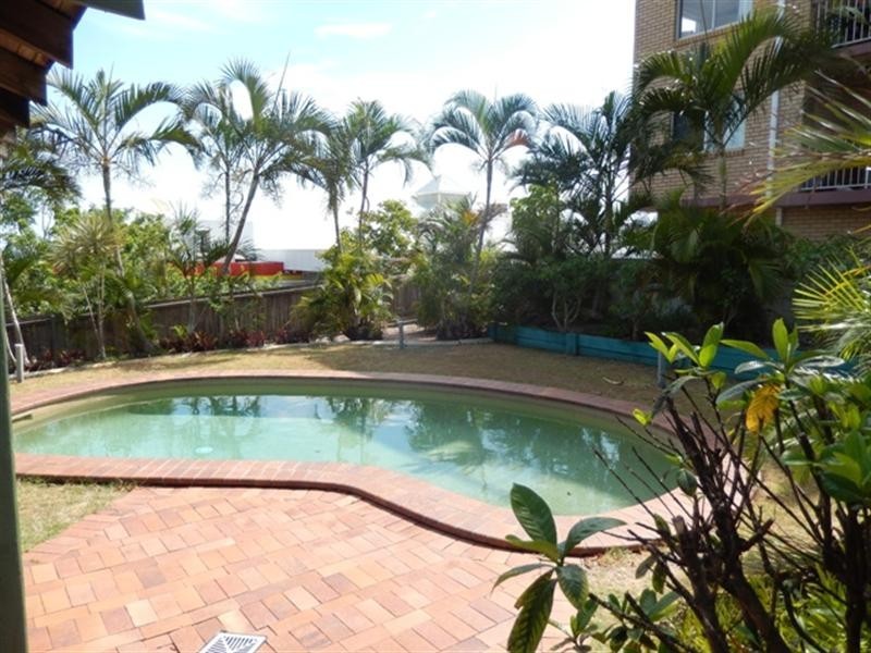 Unit 5 ‘Nautilus’ 44 King Street, Kings Beach QLD 4551