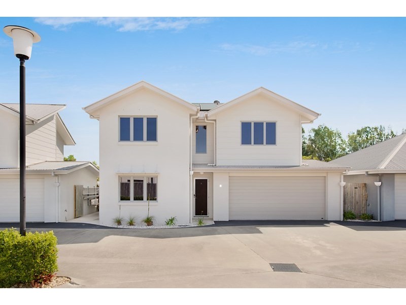 4/4 Lindesay Street, Caloundra West QLD 4551