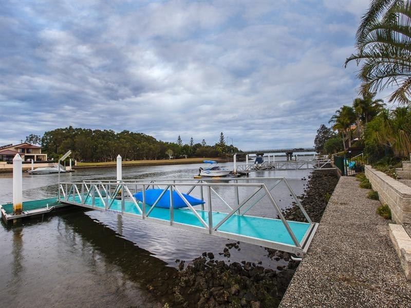 9 Pelican Waters Boulevard, Pelican Waters QLD 4551