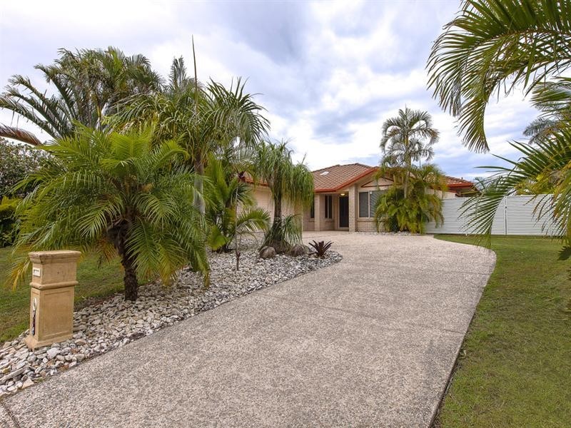 9 Pelican Waters Boulevard, Pelican Waters QLD 4551