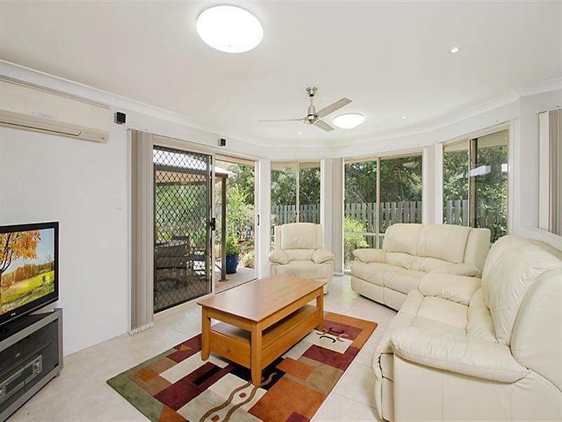7 Huntley Place, Caloundra West QLD 4551