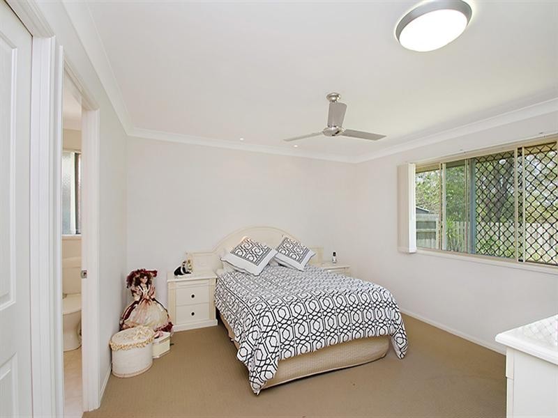 7 Huntley Place, Caloundra West QLD 4551