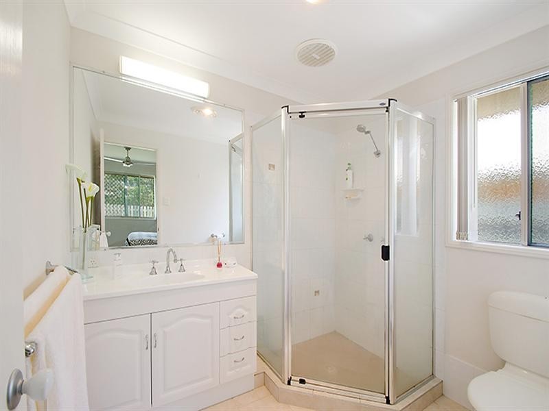 7 Huntley Place, Caloundra West QLD 4551