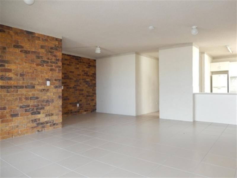 Unit 3 ‘Oceanic Apartments’ 14 Warne Terrace, Kings Beach QLD 4551