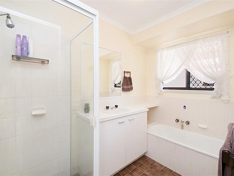 13 Chine Place, Wurtulla QLD 4575