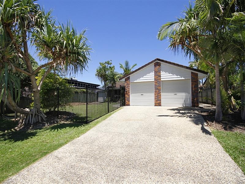 30 Maroochy Waters Drive, Maroochydore QLD 4558