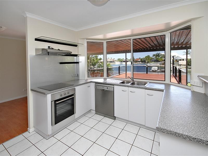 30 Maroochy Waters Drive, Maroochydore QLD 4558