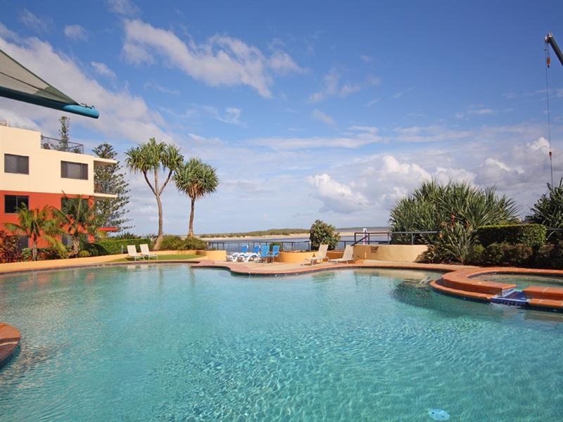 Unit 12 ‘Grand Pacific’ 38 Bulcock Beach Esplanade, Caloundra QLD 4551