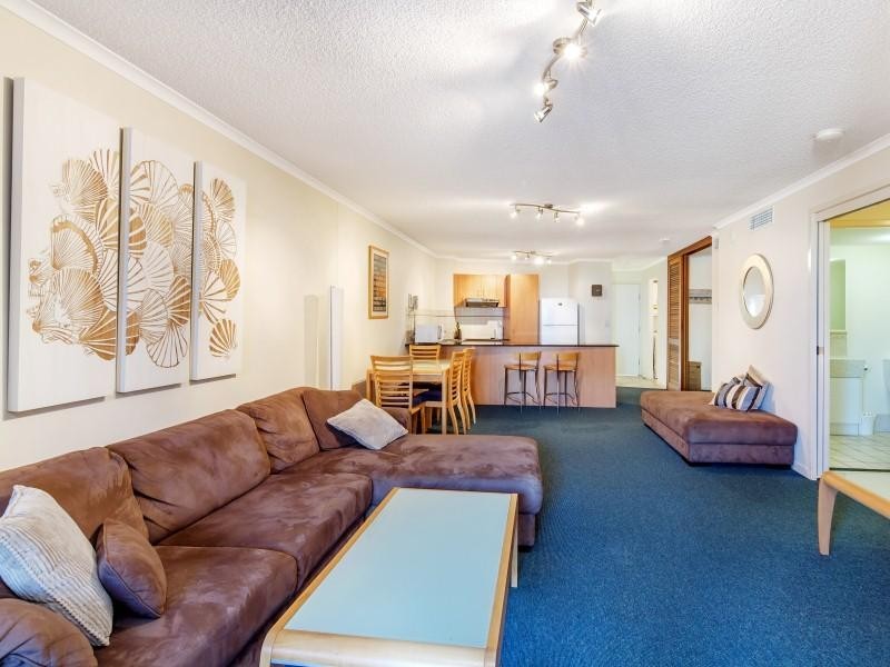 Unit 12 ‘Grand Pacific’ 38 Bulcock Beach Esplanade, Caloundra QLD 4551