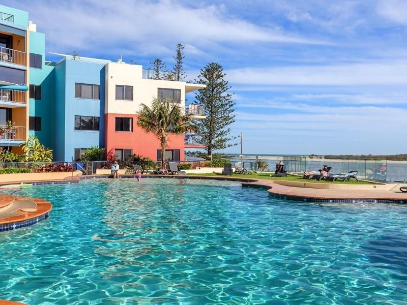 Unit 12 ‘Grand Pacific’ 38 Bulcock Beach Esplanade, Caloundra QLD 4551