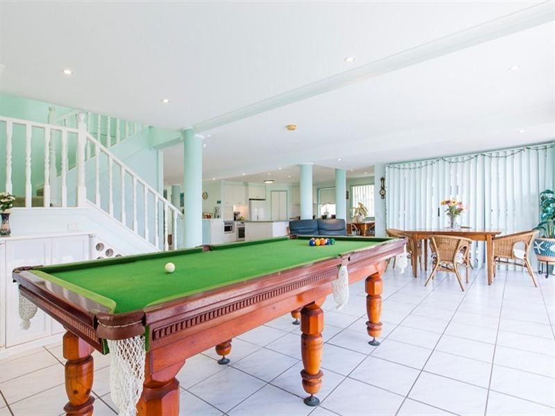 10 Pamphlet Place, Pelican Waters QLD 4551