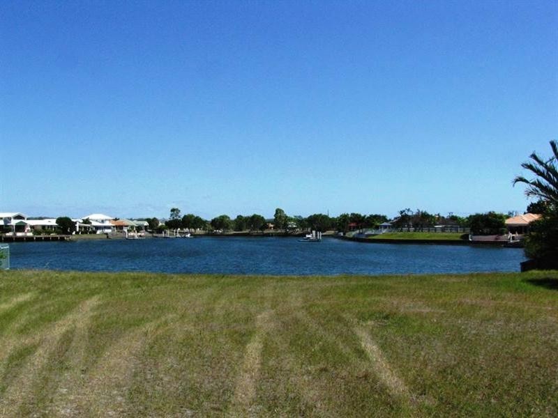 45 Pelican Waters Boulevard, Pelican Waters QLD 4551