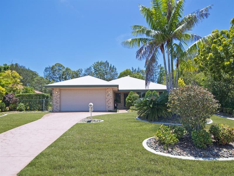 17 Edwardson Drive, Pelican Waters QLD 4551
