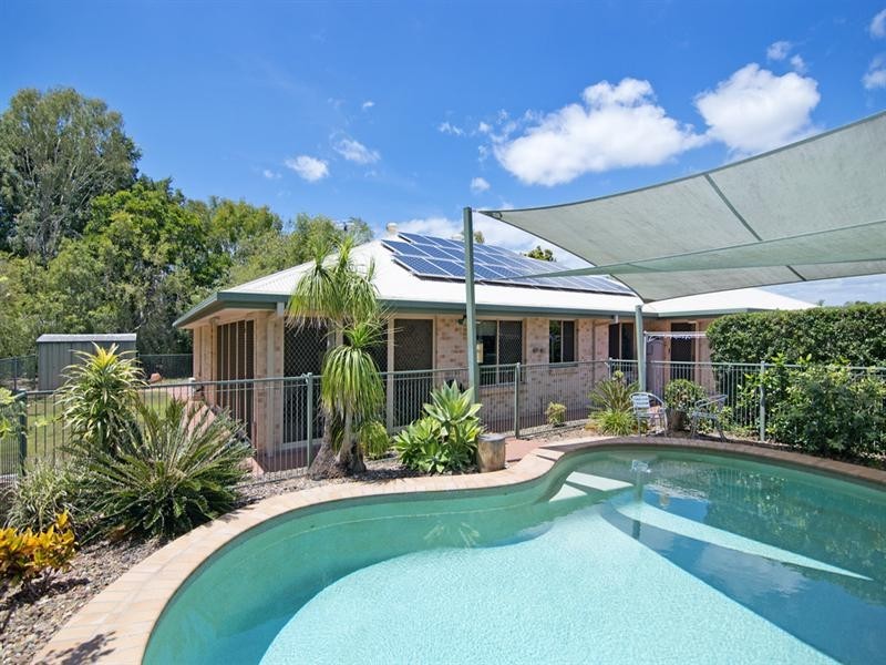 17 Edwardson Drive, Pelican Waters QLD 4551