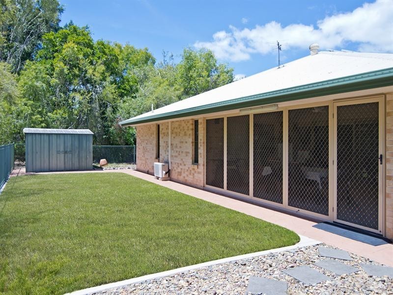 17 Edwardson Drive, Pelican Waters QLD 4551