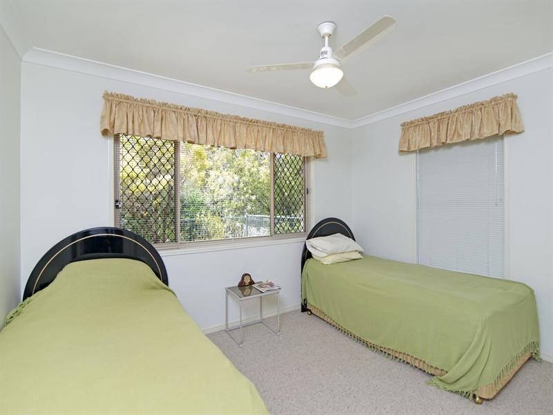 17 Edwardson Drive, Pelican Waters QLD 4551