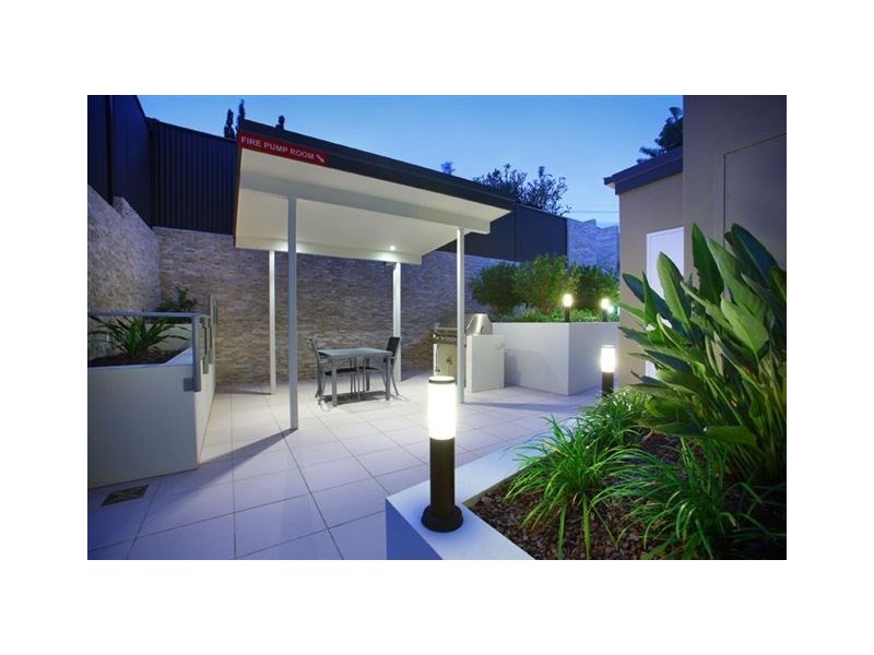 2/4-6 Orvieto Terrace, Kings Beach QLD 4551