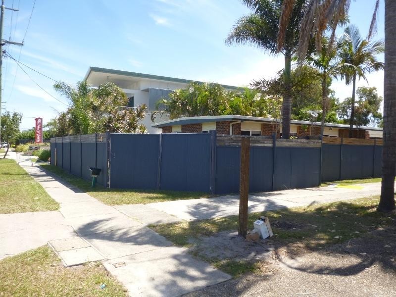 Unit 1 ‘Buddina Lodge’ 62 Nicklin Way, Parrearra QLD 4575