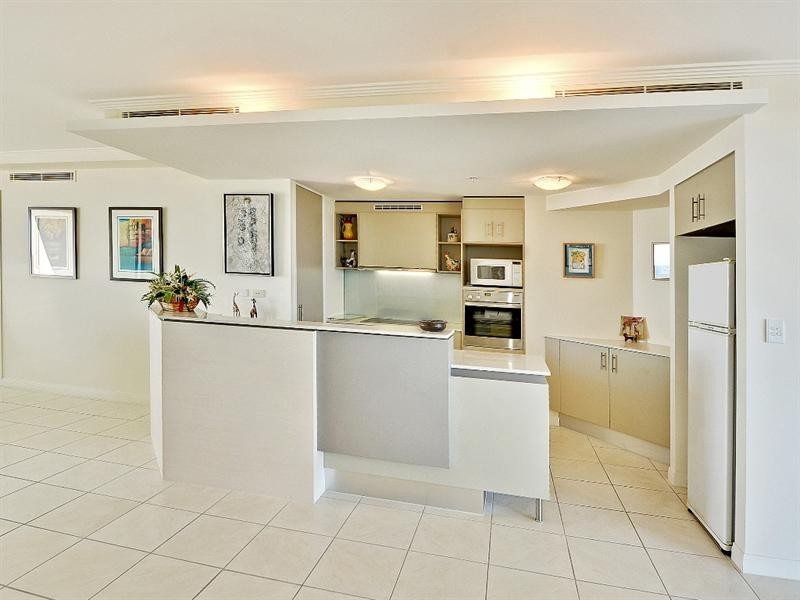 Unit 602 ‘The Observatory’ 4 Queen Street, Kings Beach QLD 4551