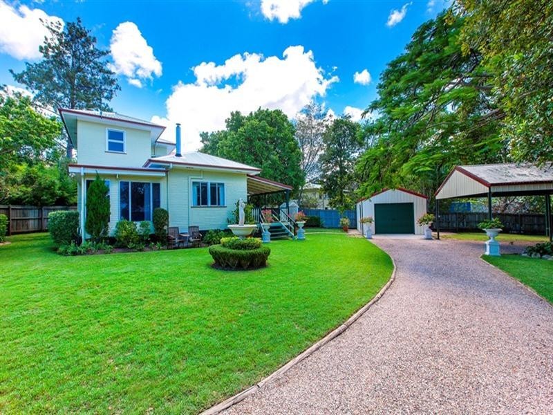 4 Ballinger Crescent, Buderim QLD 4556