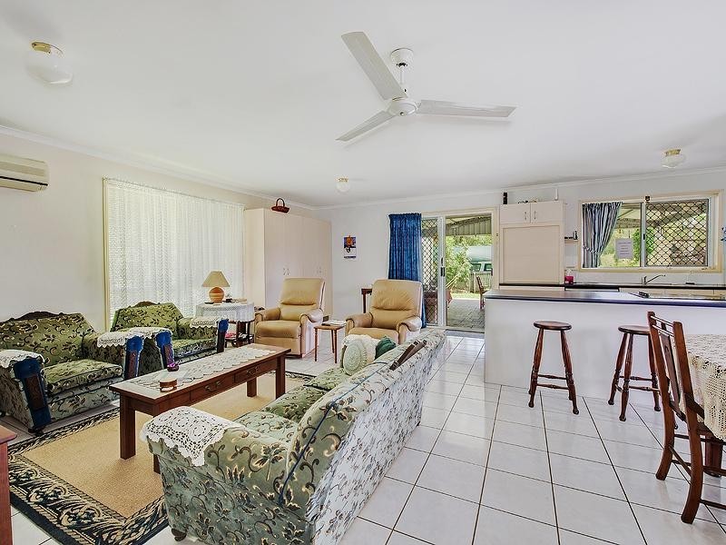 12 Silverbirch Court, Landsborough QLD 4550